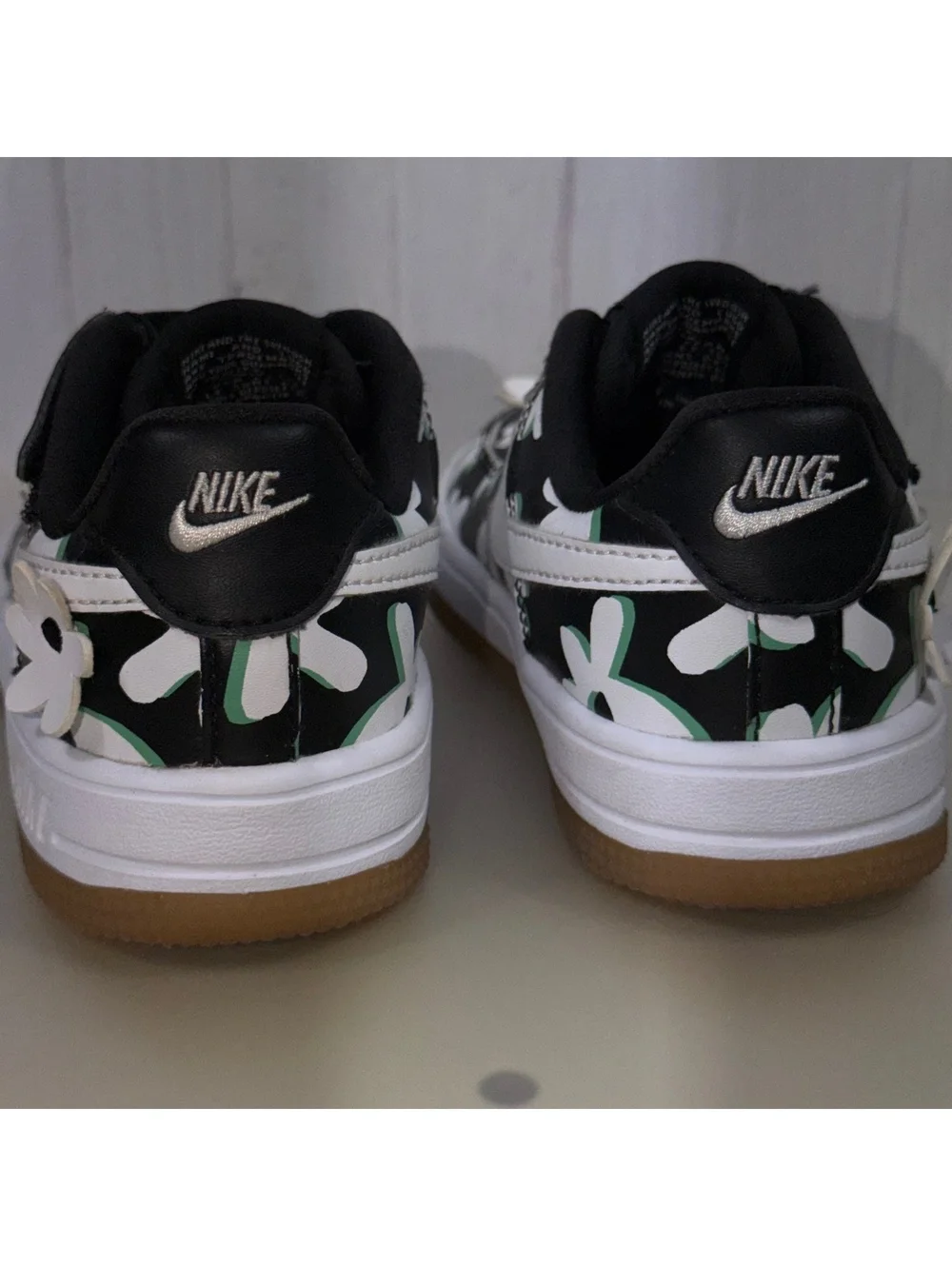 Nike Force 1 LV8 Daisy Floral Low Top Sneakers Toddler Size 10.5C